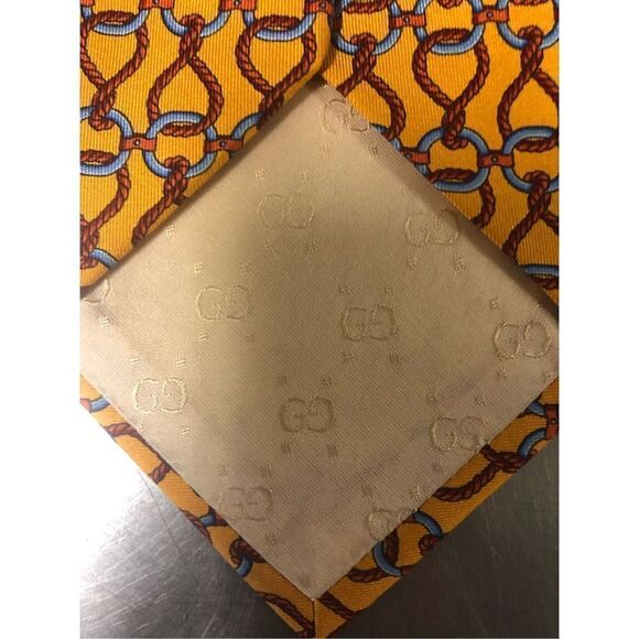 Gucci Men’s Silk Yellow and Red Rope Designer Dress Tie - Picture 4 of 9